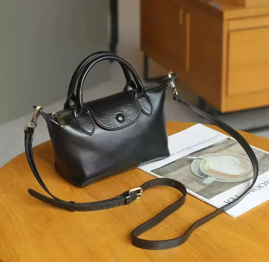 Soft Real Leather Female Small Shoulder Crossbody Bags,Cowhide Leather Handbag for Women,New Travel Purse,Lady Luxury Brand Bags
Soft Real Leather Female Small Shoulder Crossbody Bags,Cowhide Leather Handbag for Women,New Travel Purse,Lady Luxury Brand Bags