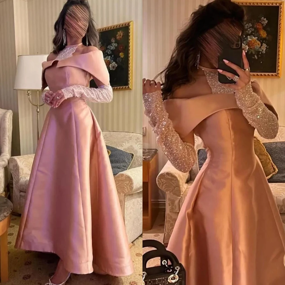 Exquisite High Quality Halter A-line Anke Length Formal Ocassion Gown Paillette / Sequins Satin vestido elegante
Exquisite High Quality Halter A-line Anke Length Formal Ocassion Gown Paillette / Sequins Satin vestido elegante