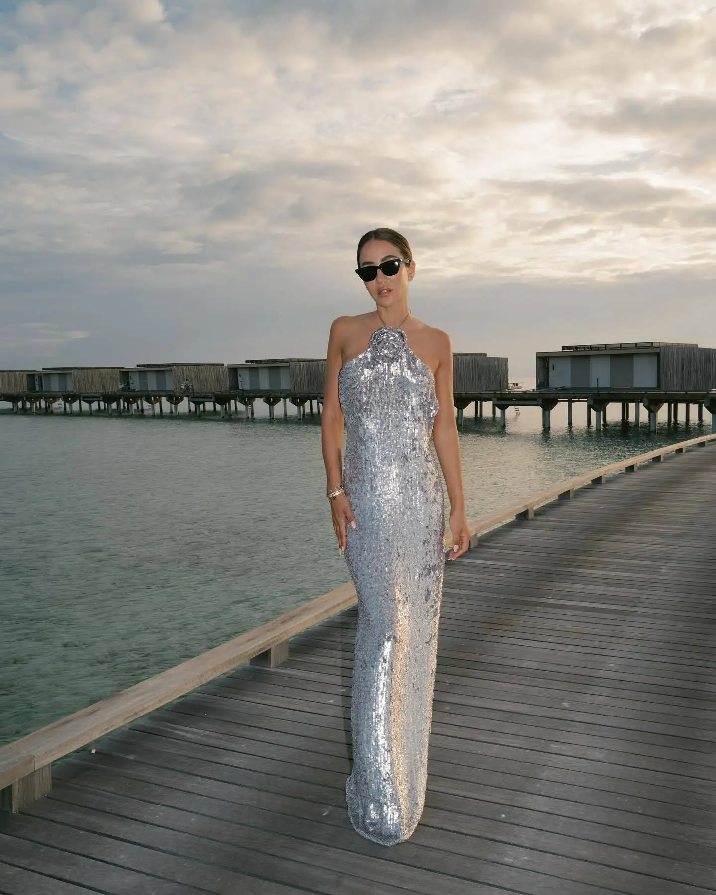 Women's Flower Halter Party Dresses for Women 2025 Luxury Designer Prom Dress Fashion Sexy Sequins Backless Evening Gowns
Women's Flower Halter Party Dresses for Women 2025 Luxury Designer Prom Dress Fashion Sexy Sequins Backless Evening Gowns