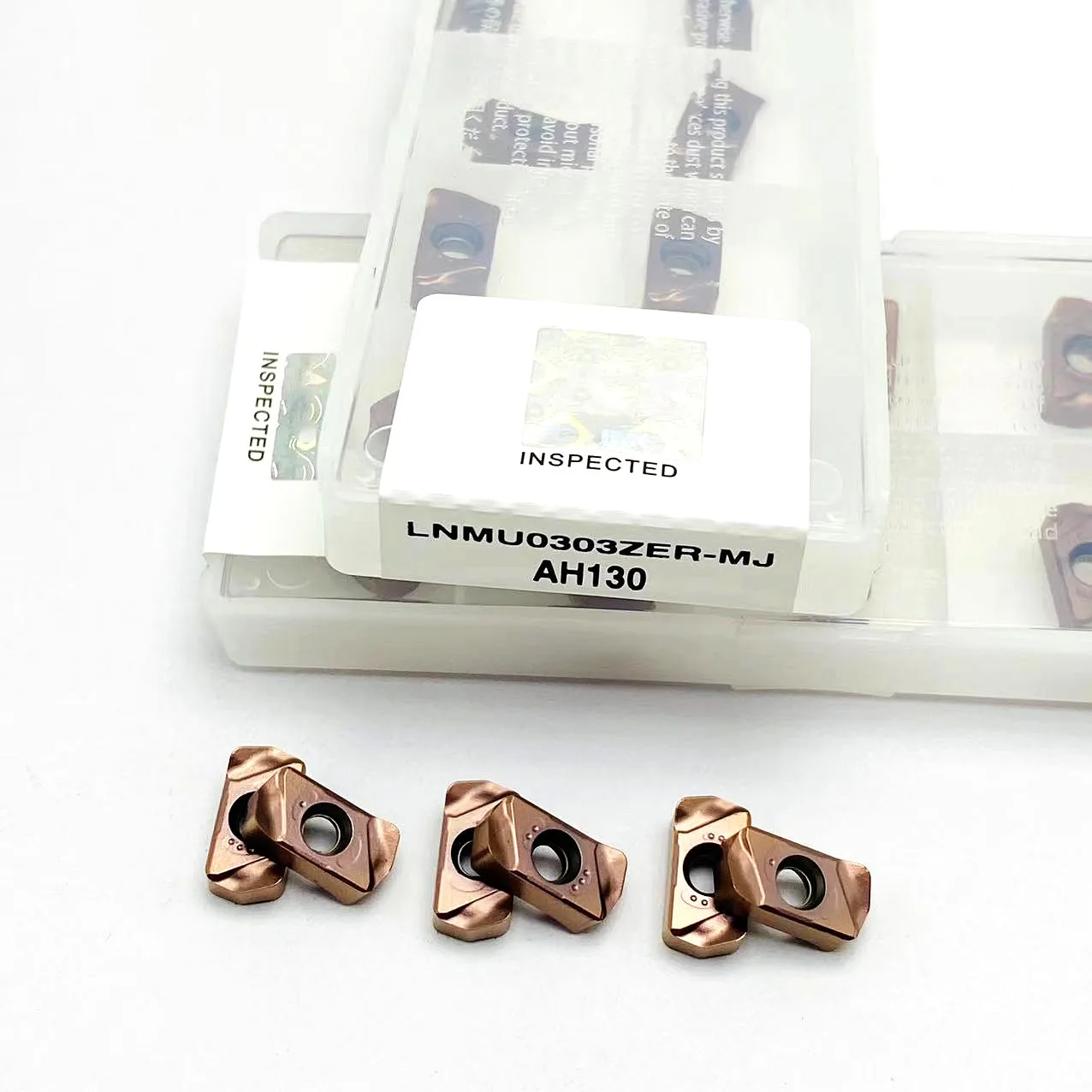 LNMU0303ZER MJ AH130/AH725 10 шт. LNMU0303 Поворотная лопасть цементированный карбид Двусторонняя быстрая подача режущее лезвие инструмент для EXN03R
LNMU0303ZER MJ AH130/AH725 10 шт. LNMU0303 Поворотная лопасть цементированный карбид Двусторонняя быстрая подача режущее лезвие инструмент для EXN03R