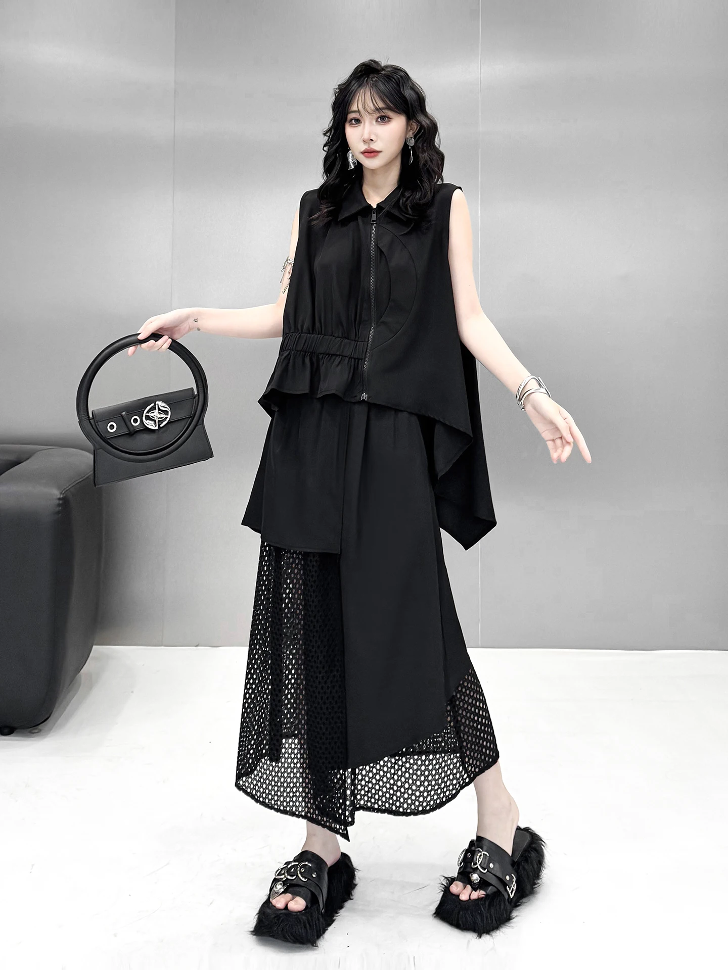 Dark Style Asymmetric Fashion Set Slimming Vest Shirt Mesh Splicing Skirt High Waist Breathable Spring Summer Women's En...
Dark Style Asymmetric Fashion Set Slimming Vest Shirt Mesh Splicing Skirt High Waist Breathable Spring Summer Women's En...