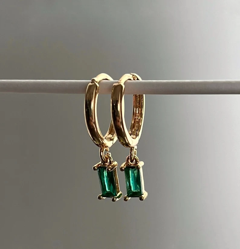 Customized Birthstone Earrings Personalized 18K Gold Plated Stainless Steel Women's Everyday Earrings Birthday Gift For Women
Customized Birthstone Earrings Personalized 18K Gold Plated Stainless Steel Women's Everyday Earrings Birthday Gift For Women