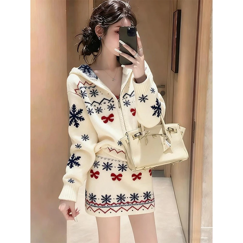 Несмываемый вязаный свитер и юбка из двух предметов для женщин, осенне-зимний комплект «Асфера», повседневная одежда
Несмываемый вязаный свитер и юбка из двух предметов для женщин, осенне-зимний комплект «Асфера», повседневная одежда