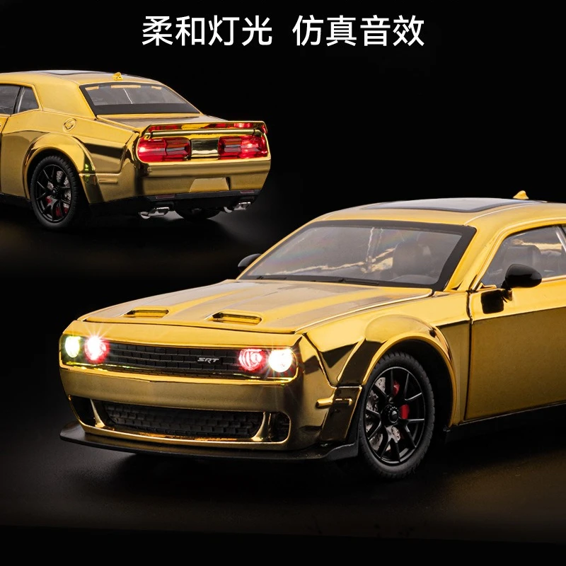 1:24 Challenger SRT Hellcat sports car Simulation Diecast Metal Alloy Model car Sound Light Pull Back Collection Kids Toy Gifts
1:24 Challenger SRT Hellcat sports car Simulation Diecast Metal Alloy Model car Sound Light Pull Back Collection Kids Toy Gifts