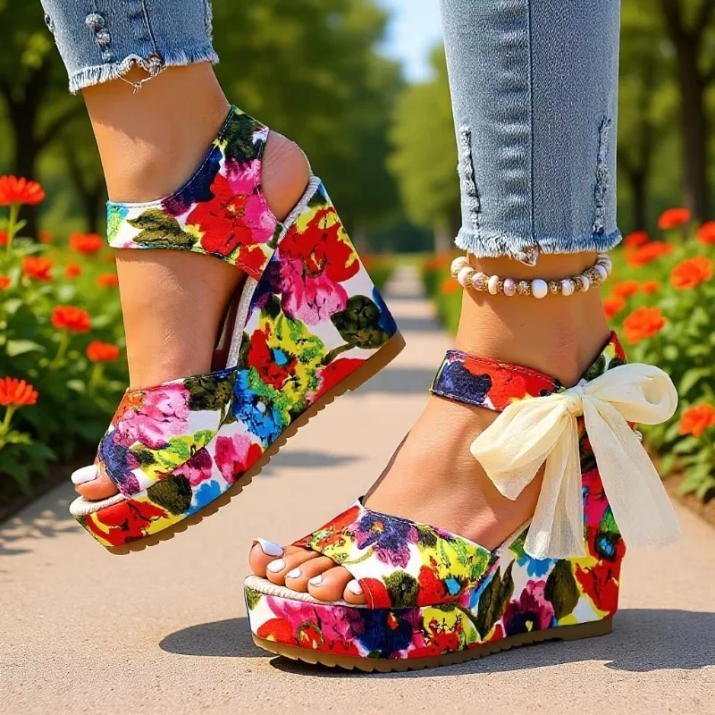 Womens Sandals Fashion Wedge Heel Platform Sandals Summer Open Toed Fish Mouth Sandals for Women Summer Vacation Beach Sandalias
Womens Sandals Fashion Wedge Heel Platform Sandals Summer Open Toed Fish Mouth Sandals for Women Summer Vacation Beach Sandalias