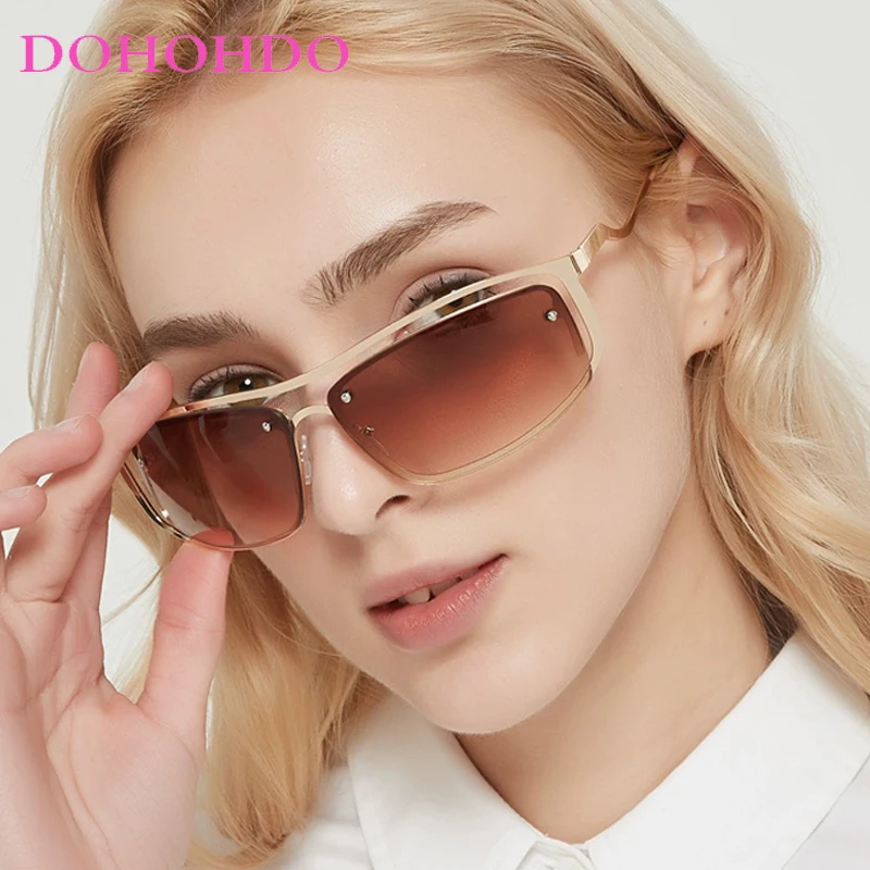 Popular Y2k Vintage Irregular Square Sunglasses Women Men Luxury Brand Designer Sun Glasses Punk Metal Hollow Bend Eyewear UV400
Popular Y2k Vintage Irregular Square Sunglasses Women Men Luxury Brand Designer Sun Glasses Punk Metal Hollow Bend Eyewear UV400
