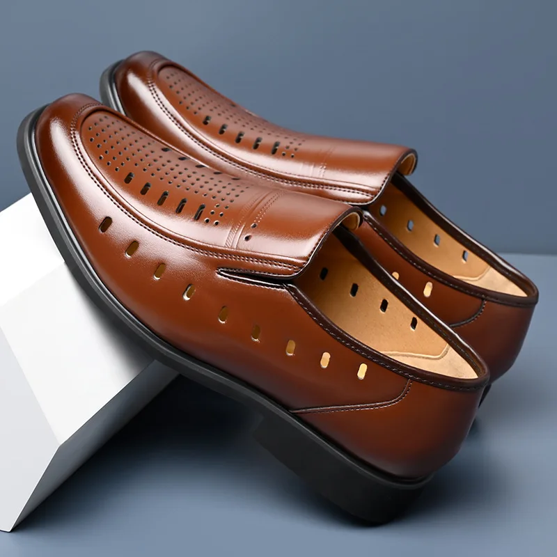 Designer's New Hollowed-out Male Brogues Spring Autumn Large Size Breathable Man Shoes Leather Men's Dress Shoes
Designer's New Hollowed-out Male Brogues Spring Autumn Large Size Breathable Man Shoes Leather Men's Dress Shoes