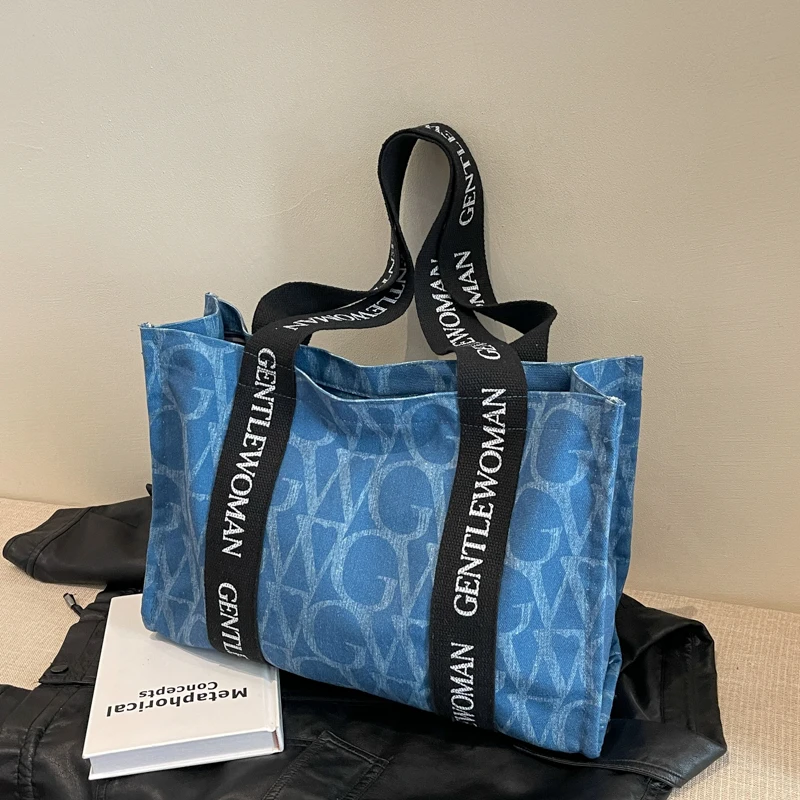 Women Canvas Shoulder Bag Designer Letter Printing Ladies Shopping Bags Large Capacity Handbag Tote Versatile Travel Bag Female
Women Canvas Shoulder Bag Designer Letter Printing Ladies Shopping Bags Large Capacity Handbag Tote Versatile Travel Bag Female