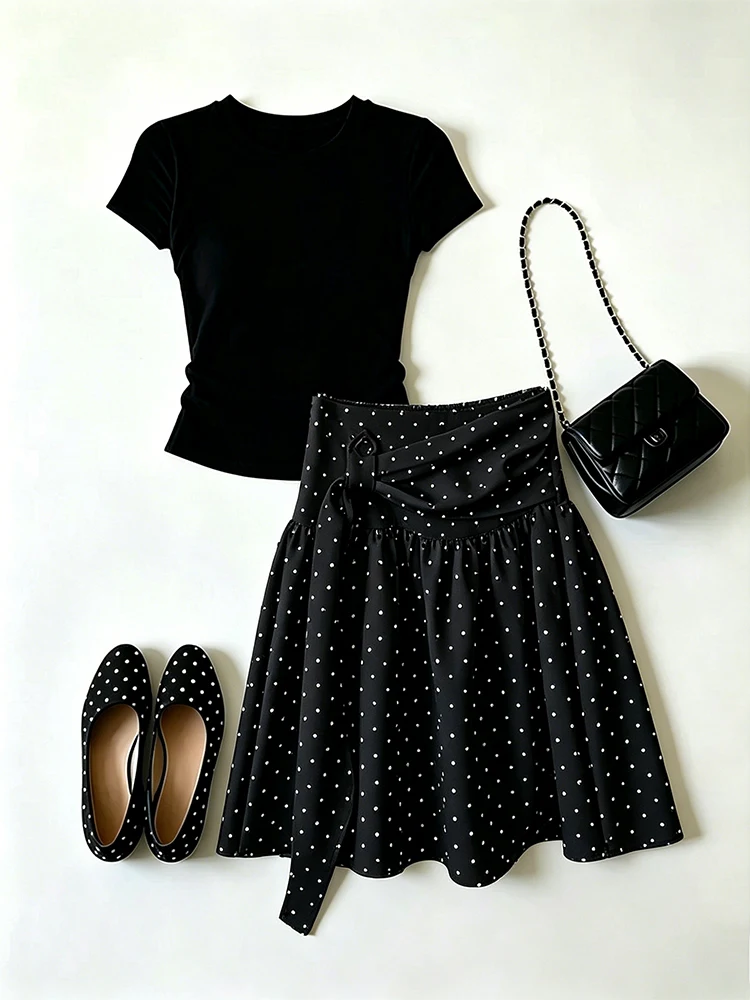 Korean Style Age-Defying Summer Outfit Black Slim Fit Short Sleeve Top Women's Polka Dot Skirt Half-length Shoulder Fash...
Korean Style Age-Defying Summer Outfit Black Slim Fit Short Sleeve Top Women's Polka Dot Skirt Half-length Shoulder Fash...