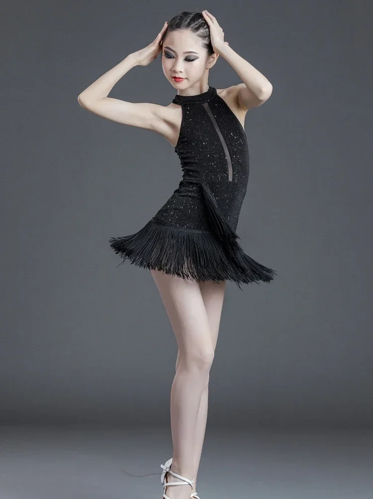 Girls' Latin dance costumes, children's dance skirts, training uniforms, high-end competition performance training uniforms
Girls' Latin dance costumes, children's dance skirts, training uniforms, high-end competition performance training uniforms