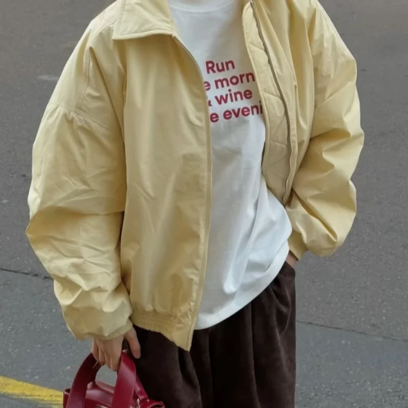 Fashion Trendy Oversized Goose Yellow Bomber Jacket Stylish Streetwear Flight Coat Loose Fit Casual jacket Versatile Coat
Fashion Trendy Oversized Goose Yellow Bomber Jacket Stylish Streetwear Flight Coat Loose Fit Casual jacket Versatile Coat