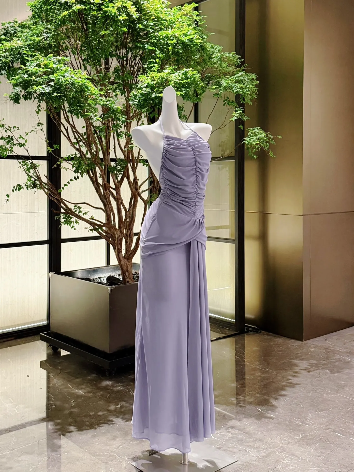 Backless Women Purple Sling Robe Halter Neck Sleeveless High Waist Elegant Slim Maxi Dress
Backless Women Purple Sling Robe Halter Neck Sleeveless High Waist Elegant Slim Maxi Dress