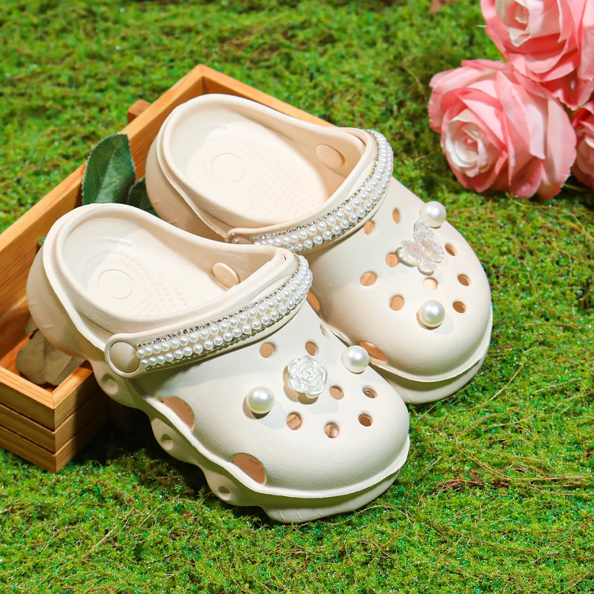 Kids Slip-On Clogs and Mules, Breathable, Waterproof, lightweight girls' EVA Garden Shoes, Summer beach non-slip slippers 1214
Kids Slip-On Clogs and Mules, Breathable, Waterproof, lightweight girls' EVA Garden Shoes, Summer beach non-slip slippers 1214
