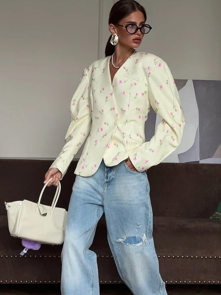 Women's Elegant Floral Printed Blazer Suit Women Loose Long Sleeve V-neck Pocket Pleat Patchwork Jacket Lady High Street Outfit
Women's Elegant Floral Printed Blazer Suit Women Loose Long Sleeve V-neck Pocket Pleat Patchwork Jacket Lady High Street Outfit