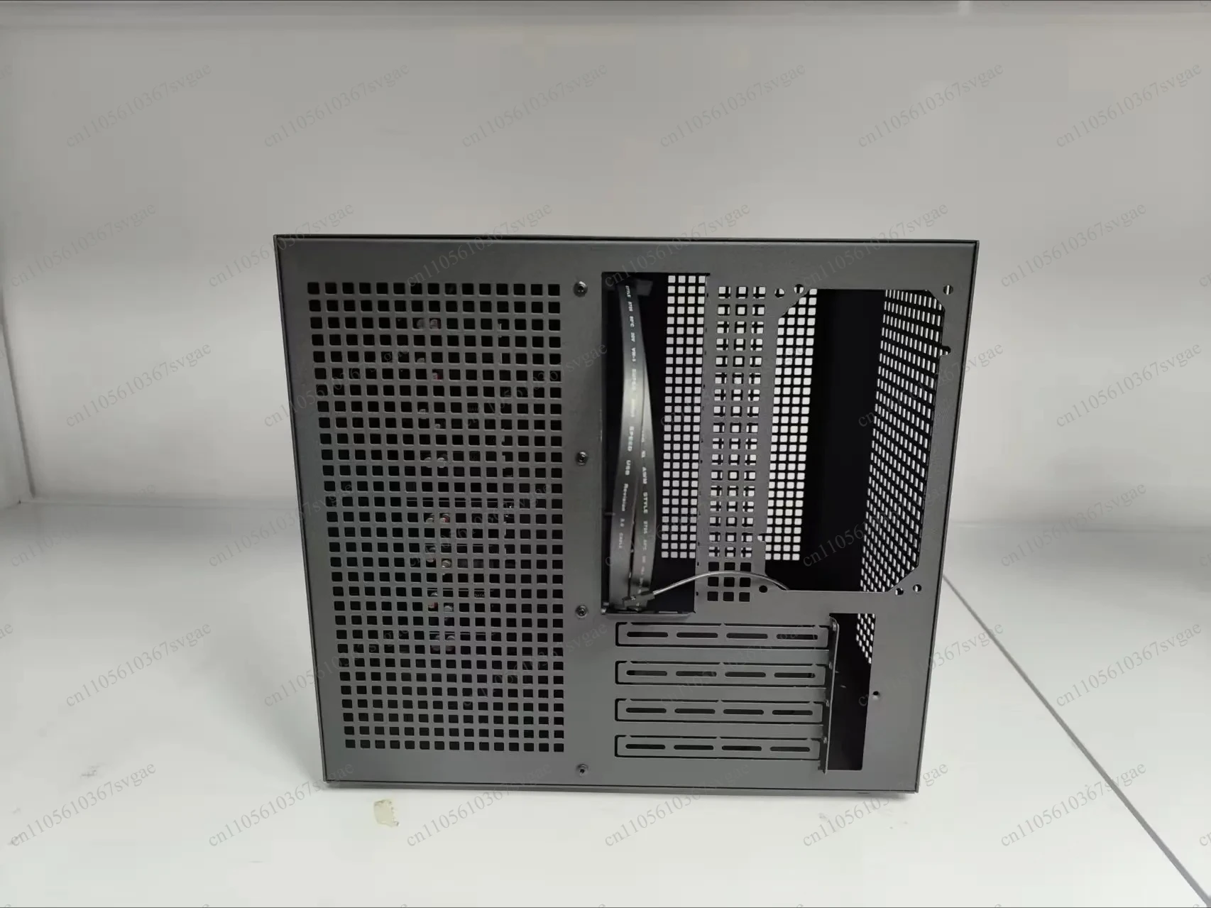 8 Bays NAS Tower Chassis with Backplane, MATX Desktop Server Case ATX Power Supply Full Height PCIe Expansion
8 Bays NAS Tower Chassis with Backplane, MATX Desktop Server Case ATX Power Supply Full Height PCIe Expansion