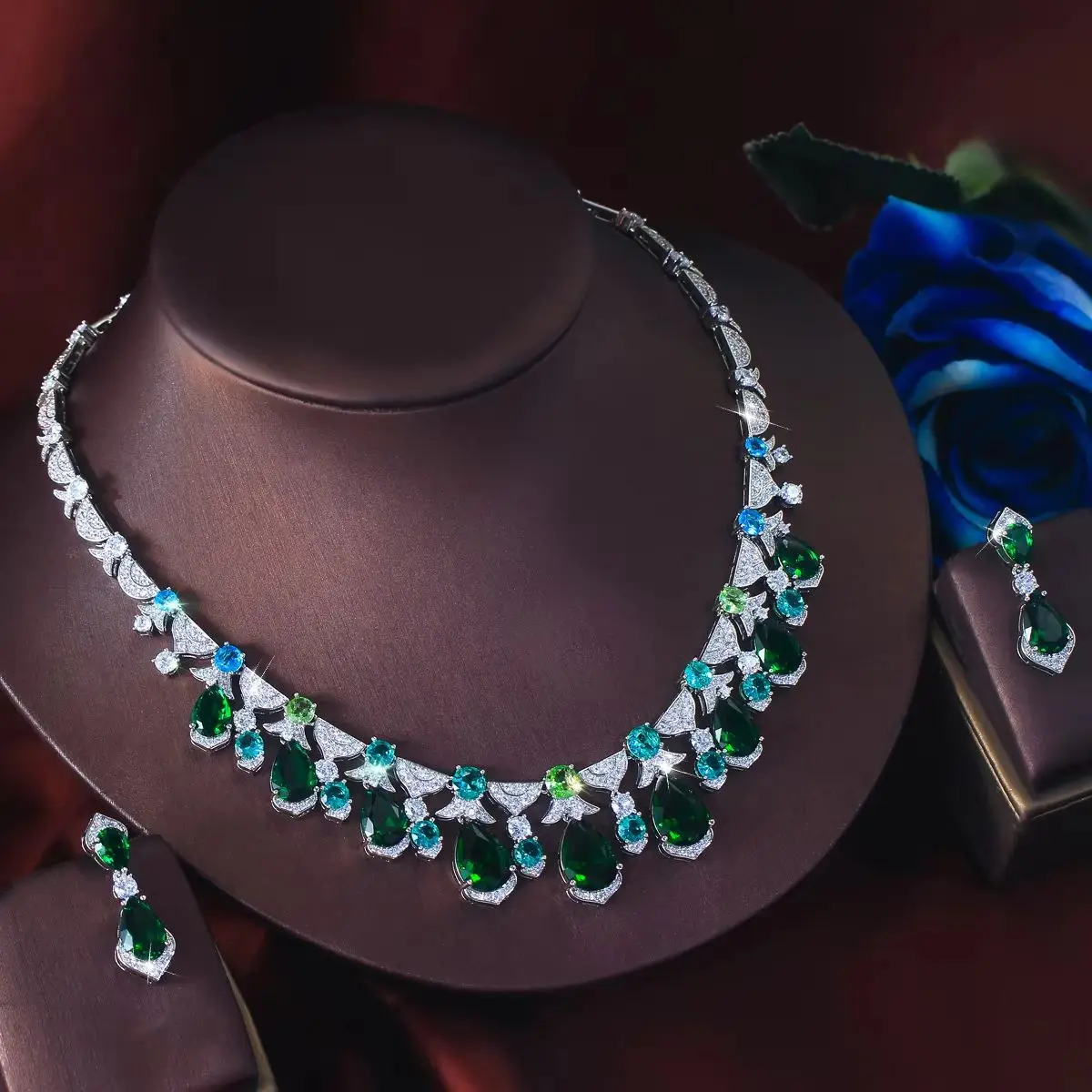 CWWZircons Vintage Shiny Green CZ Crystal Necklace Earrings Sets for Women Luxury Wedding Anniversary Jewelry Festive Gift T1018
CWWZircons Vintage Shiny Green CZ Crystal Necklace Earrings Sets for Women Luxury Wedding Anniversary Jewelry Festive Gift T1018