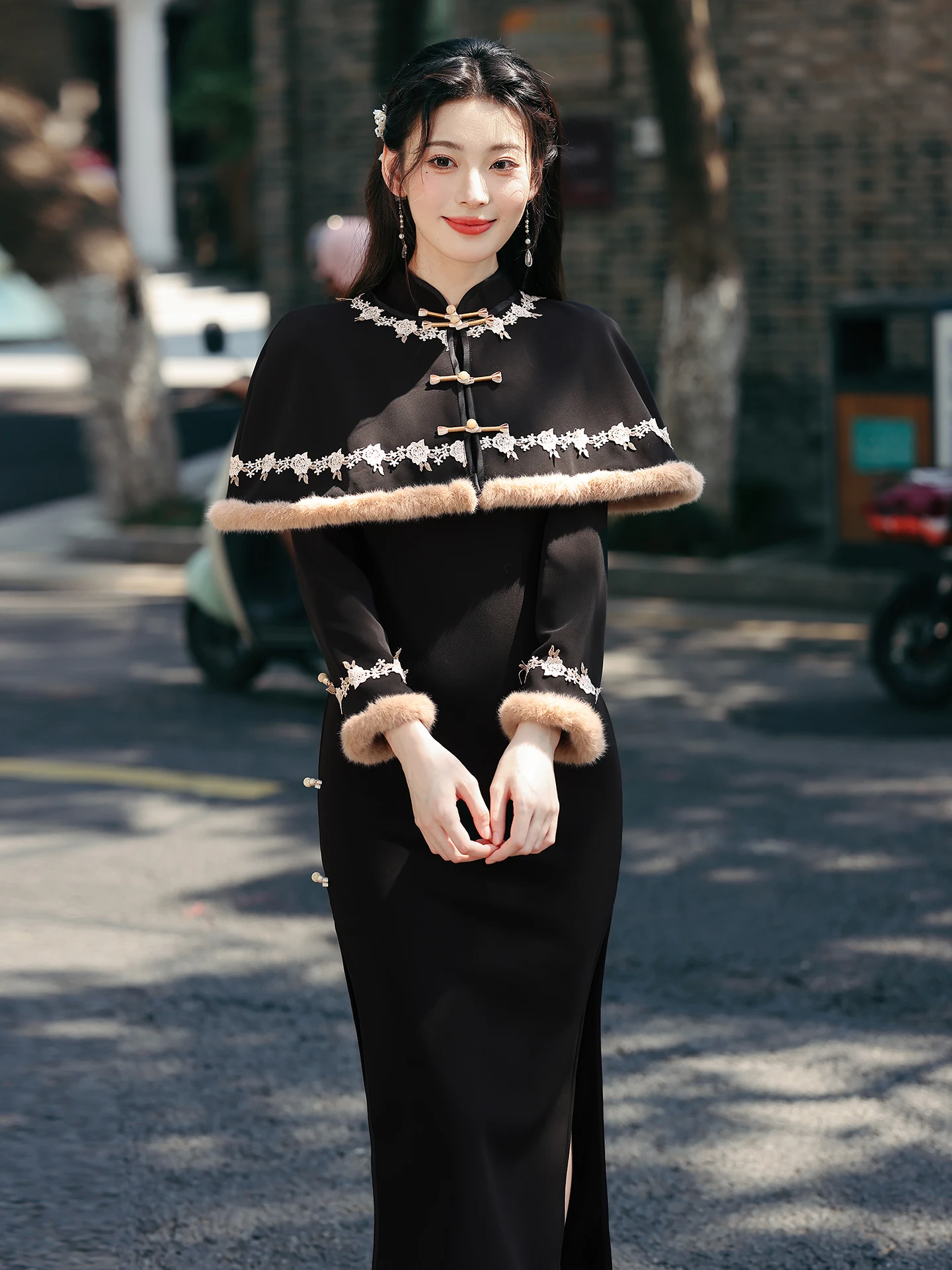 Ele Thin Bla Long Sve Qipao Dr Winter Warm Fce Thiened Coat Set Dr Retro Sle High Slit Daily Wear
Ele Thin Bla Long Sve Qipao Dr Winter Warm Fce Thiened Coat Set Dr Retro Sle High Slit Daily Wear