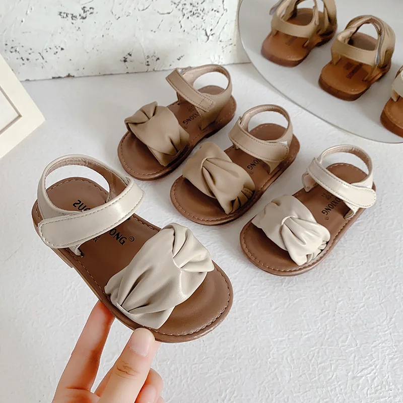2025 New Summer Children's Sandals for Girls Old Kids Sandals Girls Soft Soles Non-slip Beach Shoes Designer Sandals
2025 New Summer Children's Sandals for Girls Old Kids Sandals Girls Soft Soles Non-slip Beach Shoes Designer Sandals