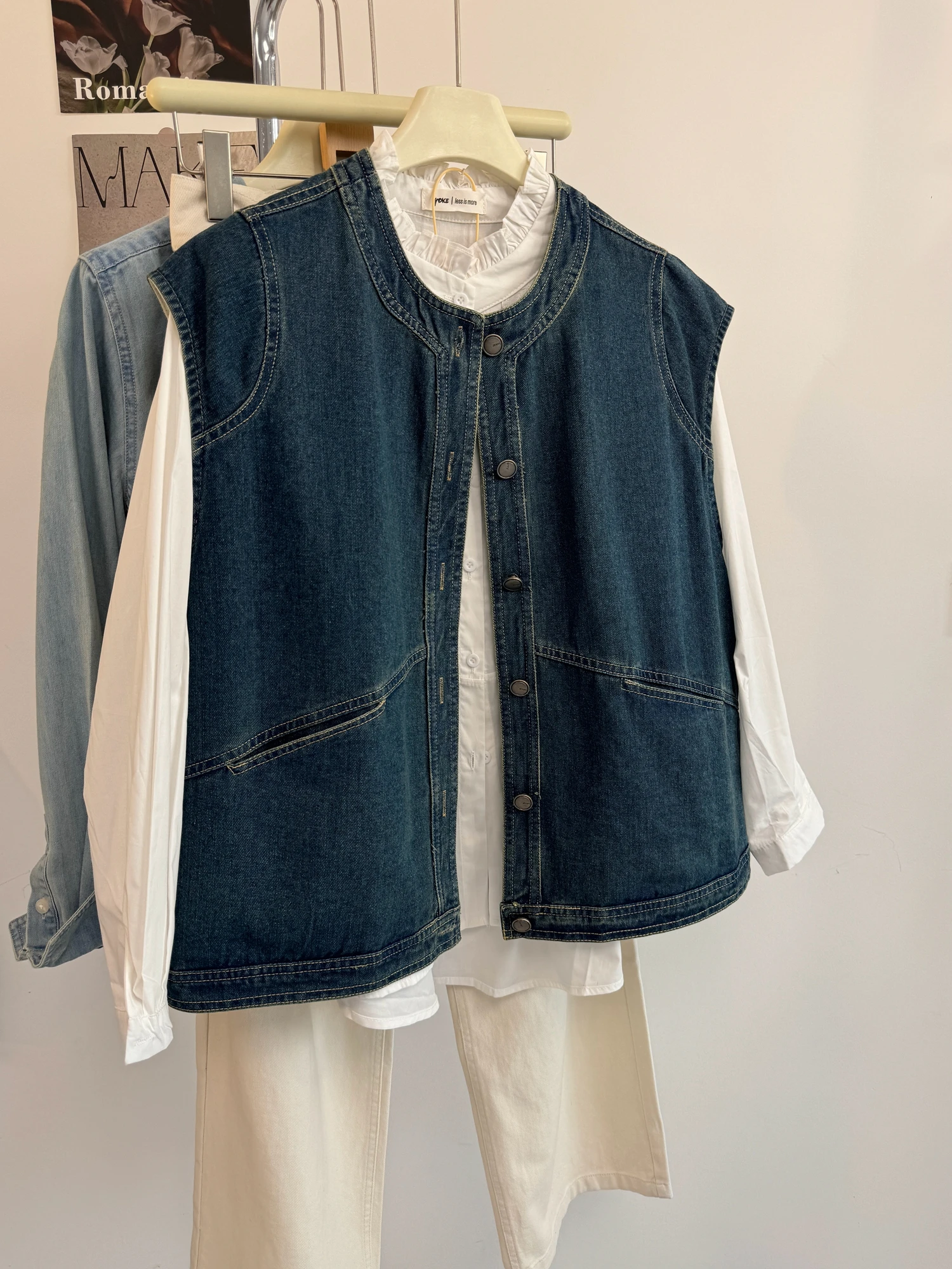 Джинсовый жилет Design Sensation, женская свободная верхняя одежда ort Svel, круглый многослойный осенний сезон, маленький размер, для поездок на работу
Джинсовый жилет Design Sensation, женская свободная верхняя одежда ort Svel, круглый многослойный осенний сезон, маленький размер, для поездок на работу