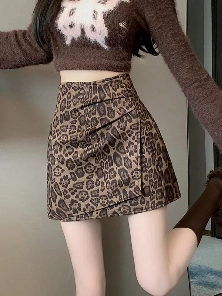 Vintage Leopard Print A-line Skirts High Waist Slim Fit Pleated Package Hip Mini Skirt Y2k Punk Streetwear Casual Faldas Mujer
Vintage Leopard Print A-line Skirts High Waist Slim Fit Pleated Package Hip Mini Skirt Y2k Punk Streetwear Casual Faldas Mujer