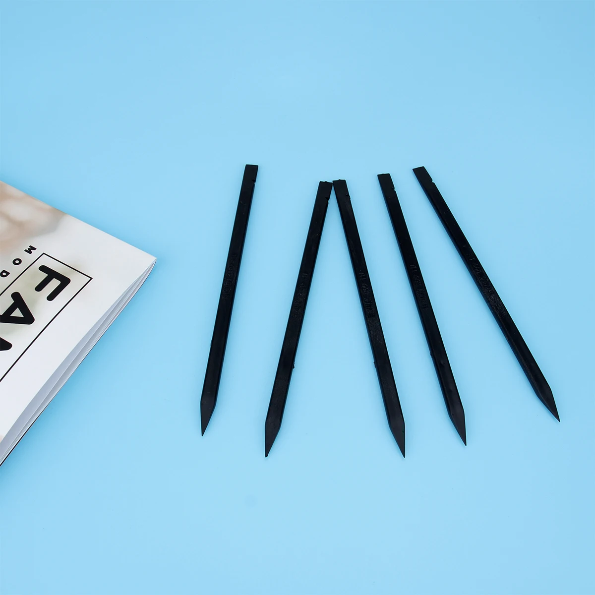 100 Pcs Anti static Spudger Repairing Stick for Phone Disassemble Opening Pry Tool Lightweight Durable Reusable
100 Pcs Anti static Spudger Repairing Stick for Phone Disassemble Opening Pry Tool Lightweight Durable Reusable