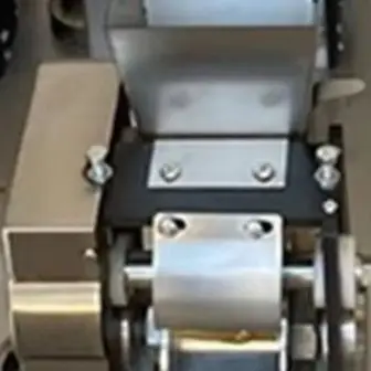 Electric 220V 110V Automatic Samosa Making Ravioli Maker Spring Roll Manufacturer Dumpling Machine
Electric 220V 110V Automatic Samosa Making Ravioli Maker Spring Roll Manufacturer Dumpling Machine