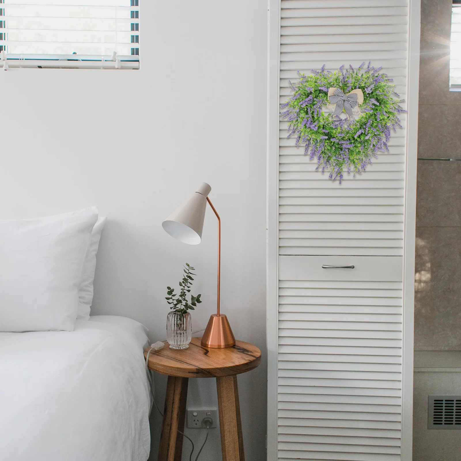 Artificial Lavender Wedding Wreath Decorative Hanging Door Window Pendant Indoor Outdoor Home Decor Fake Flower Hanging Decor
Artificial Lavender Wedding Wreath Decorative Hanging Door Window Pendant Indoor Outdoor Home Decor Fake Flower Hanging Decor