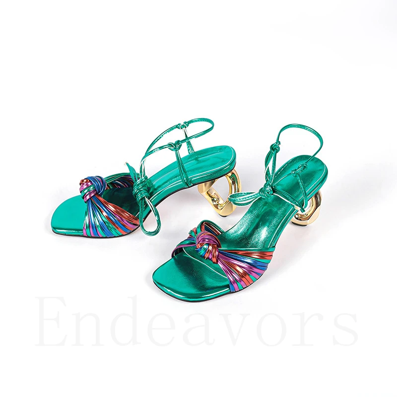 Colorful Square Toe Fish Beak Cross Tie Shaped Summer Newest European and American Style Fashion Large Size Women's Sandals
Colorful Square Toe Fish Beak Cross Tie Shaped Summer Newest European and American Style Fashion Large Size Women's Sandals