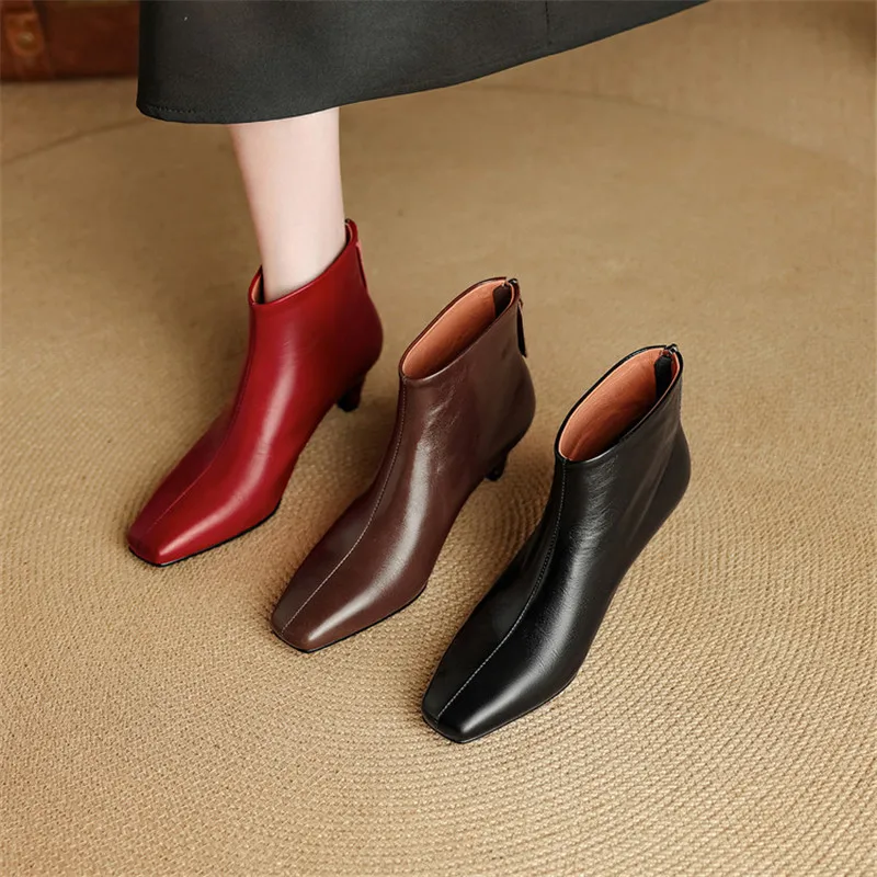 New Autumn/winter Genuine Leather Women Boot Square Toe Shoes for Women Fashion Concise Chelsea Boots High Heels Short Boots
New Autumn/winter Genuine Leather Women Boot Square Toe Shoes for Women Fashion Concise Chelsea Boots High Heels Short Boots