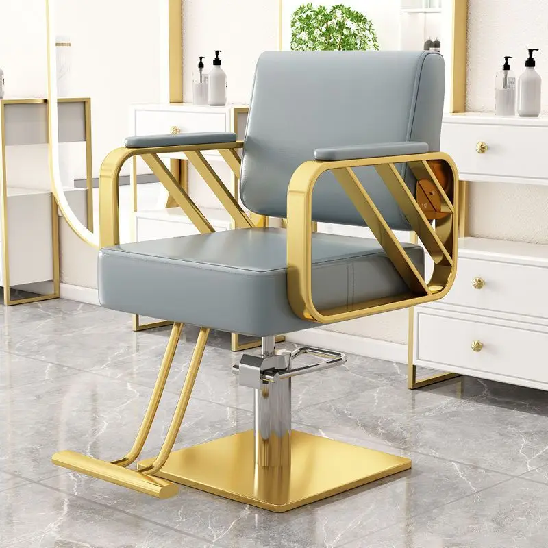 Кожаное парикмахерское кресло, кресло для барбершопа с подъемным механизмом и поворотным механизмом, кресло для барбера.
Кожаное парикмахерское кресло, кресло для барбершопа с подъемным механизмом и поворотным механизмом, кресло для барбера.