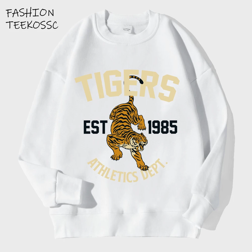 Спортивные пуловеры Tigers Est 1985, мужская универсальная флисовая толстовка, осенняя винтажная свободная мягкая одежда унисекс с круглым вырезом и длинными рукавами
Спортивные пуловеры Tigers Est 1985, мужская универсальная флисовая толстовка, осенняя винтажная свободная мягкая одежда унисекс с круглым вырезом и длинными рукавами