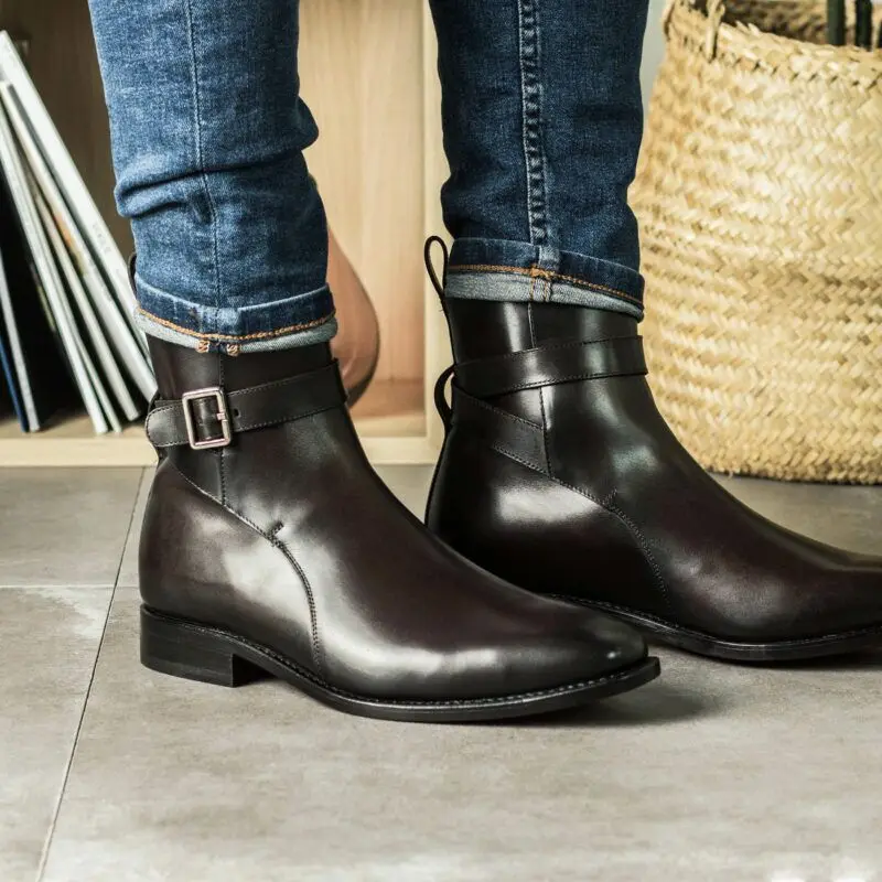 Low Heel Black Men's Genuine Leather Boots Pointed Buckle Strap Handmade Business Men Short Boots Free Shipping Combat Boots
Low Heel Black Men's Genuine Leather Boots Pointed Buckle Strap Handmade Business Men Short Boots Free Shipping Combat Boots
