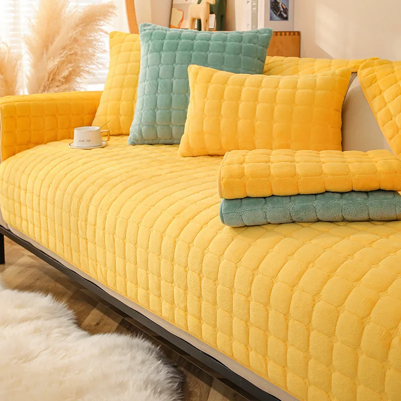 Winter Sofa Cover Thickened Solid Colour Flannel Square Quilted Sofa Cushion Warm Plush Non-Slip Universal Sofa Backrest Cover
Winter Sofa Cover Thickened Solid Colour Flannel Square Quilted Sofa Cushion Warm Plush Non-Slip Universal Sofa Backrest Cover