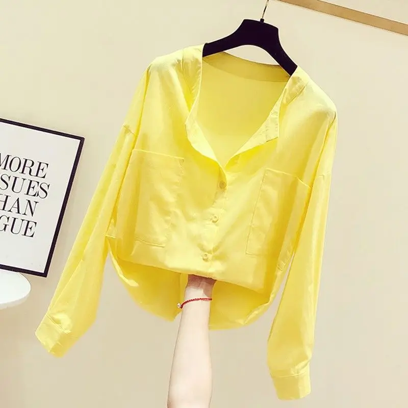 Korean Style New Temperament Round Neck Long Sleeve Patch Pocket Single Breasted Yellow Shirt Women Casual Versatile Shirt
Korean Style New Temperament Round Neck Long Sleeve Patch Pocket Single Breasted Yellow Shirt Women Casual Versatile Shirt