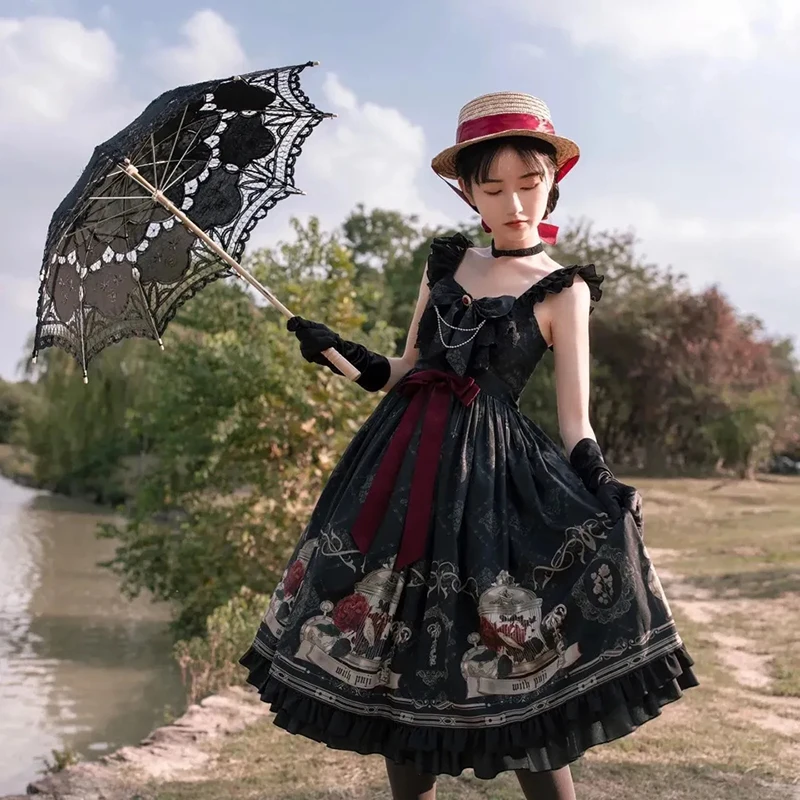 Vintage Lolita Jk Dress Women Black Gothic Bow Ruffles Party Camis Dress Japanese Kawaii Vacation Victorian Sleeveless Vestidos
Vintage Lolita Jk Dress Women Black Gothic Bow Ruffles Party Camis Dress Japanese Kawaii Vacation Victorian Sleeveless Vestidos