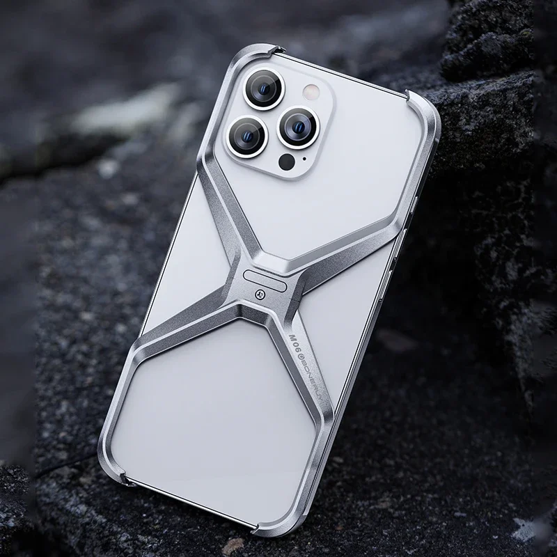 Металлический чехол для телефона без оправы для iPhone 13 14 15 Pro Max, алюминиевый съемный защитный чехол для телефона с рассеиванием тепла для IPHON 15 Promax
Металлический чехол для телефона без оправы для iPhone 13 14 15 Pro Max, алюминиевый съемный защитный чехол для телефона с рассеиванием тепла для IPHON 15 Promax