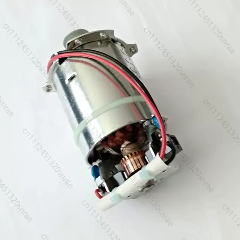 Pure copper permanent magnet DC motor for bread machine accessories, F-class, 18W, XB62/40-E
Pure copper permanent magnet DC motor for bread machine accessories, F-class, 18W, XB62/40-E
