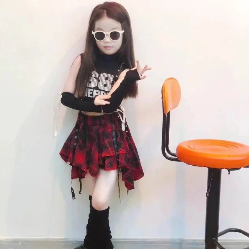 Jazz Dance Girls' Clothing, Street Dance Children's Hip-hop Fashion Clothing, Girls' Runway Performance Clothing Set
Jazz Dance Girls' Clothing, Street Dance Children's Hip-hop Fashion Clothing, Girls' Runway Performance Clothing Set