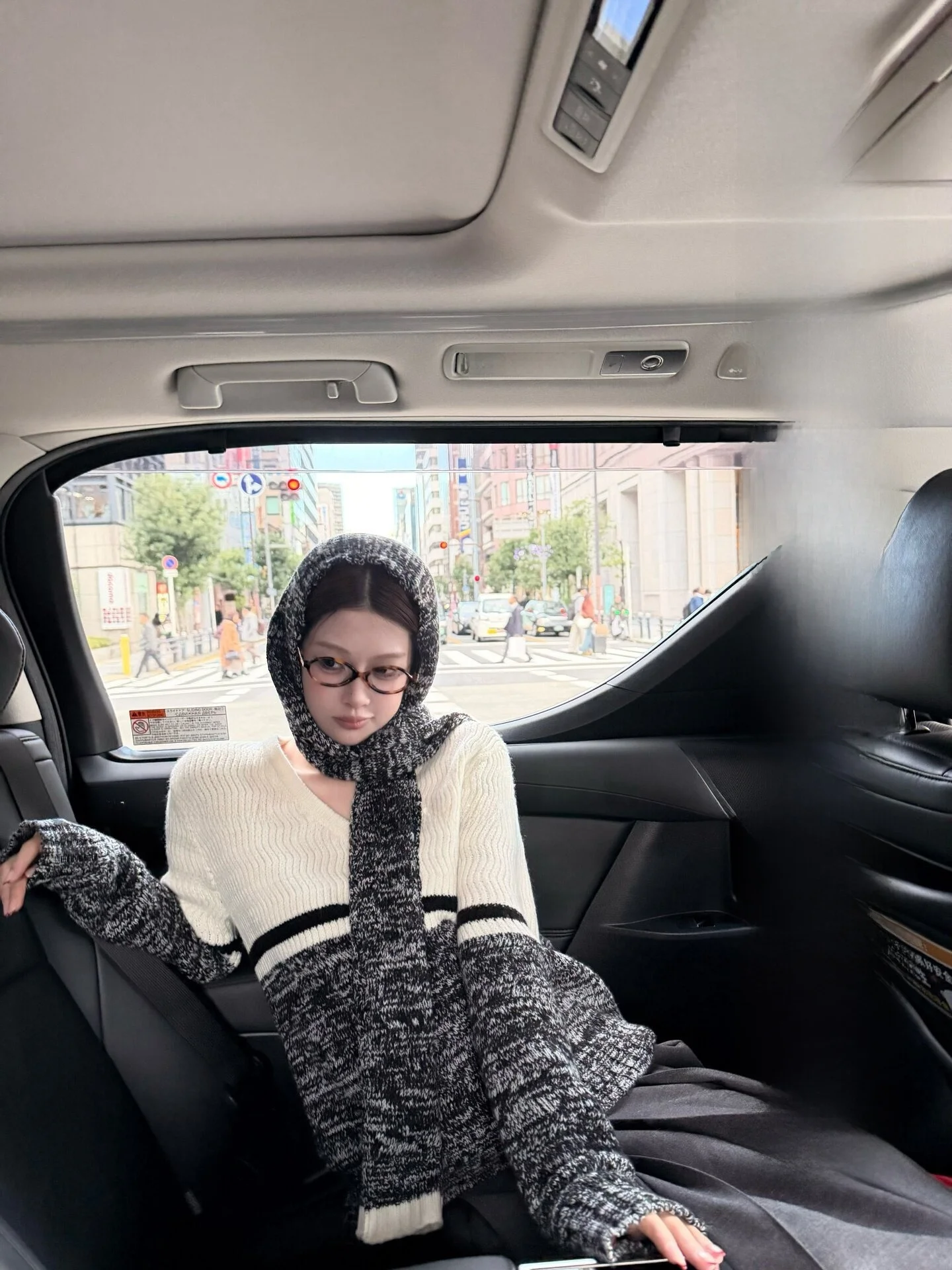 Loose Knitted Wool Blend Sweater V-Ne Color Blo Casual Sle Women's Winter Top Scarf Included ato Hero Bla ey
Loose Knitted Wool Blend Sweater V-Ne Color Blo Casual Sle Women's Winter Top Scarf Included ato Hero Bla ey