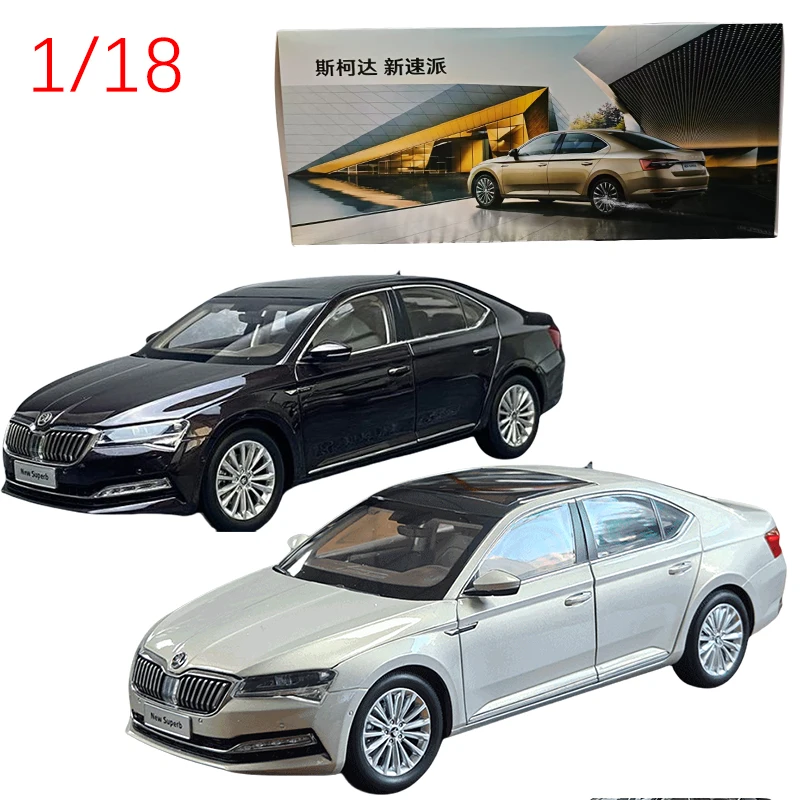 Литая под давлением масштабная модель автомобиля Skoda, новая модель автомобиля из сплава SUPERB Skoda, игровые транспортные средства SUPERBToys для мальчиков, оригинальная коробка
Литая под давлением масштабная модель автомобиля Skoda, новая модель автомобиля из сплава SUPERB Skoda, игровые транспортные средства SUPERBToys для мальчиков, оригинальная коробка