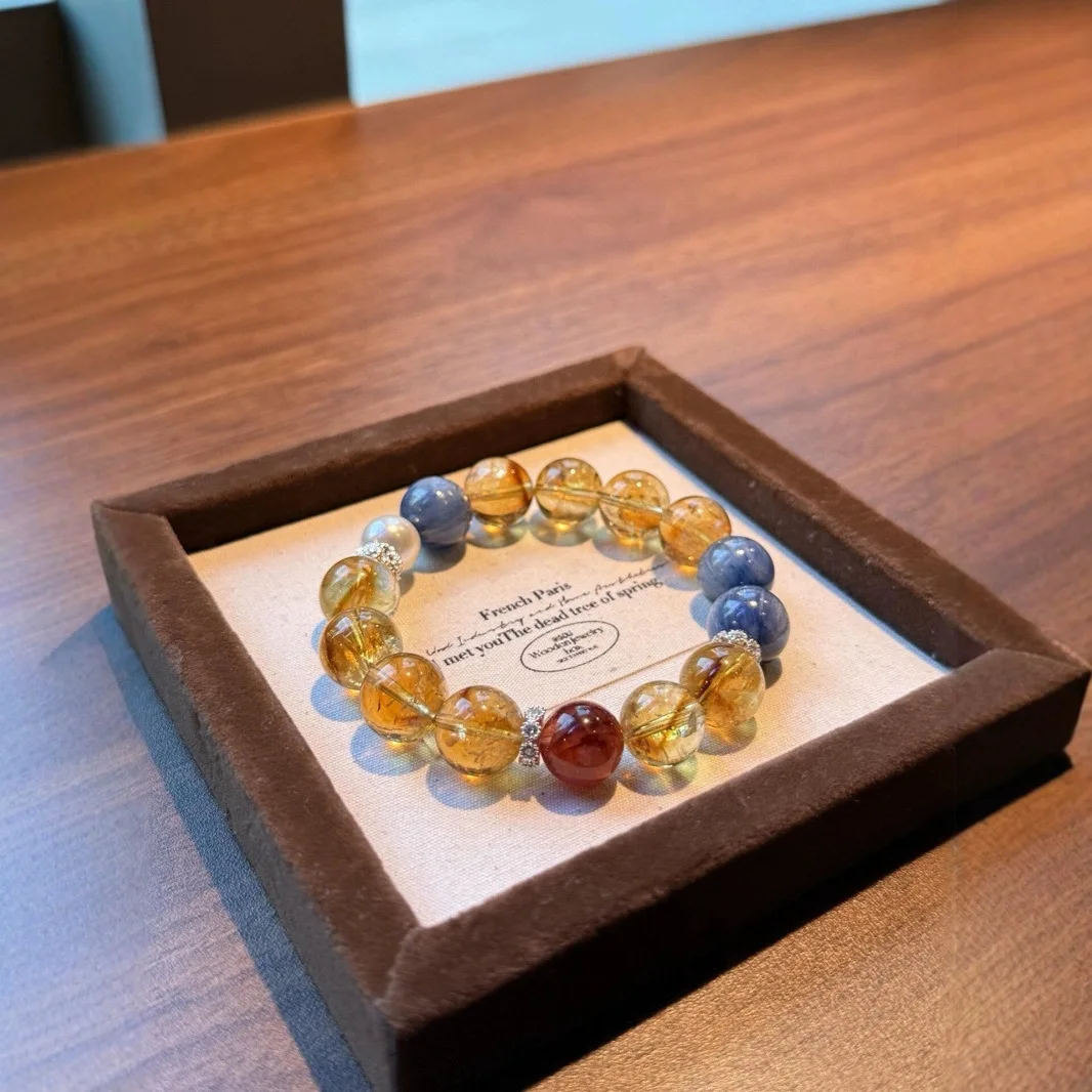 Natural crystal bracelet Huangta crystal, kyanite women's lucky bracelet, light luxury, fashion jewelry.
Natural crystal bracelet Huangta crystal, kyanite women's lucky bracelet, light luxury, fashion jewelry.
