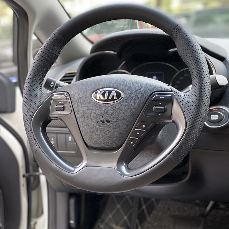 Подходит для ручных чехлов на руль, предназначенных специально для Kia K2 и Kia K3.
Подходит для ручных чехлов на руль, предназначенных специально для Kia K2 и Kia K3.