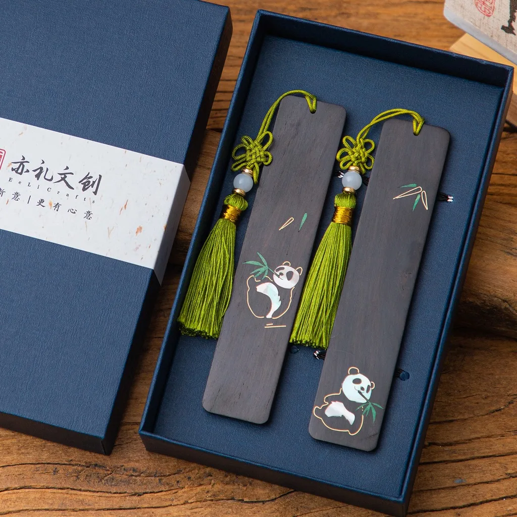 Wooden Panda Design Bookmark Vintage Chinese Rosewood Reading book end Page Marker Student Gift Stationery School Supplies
Wooden Panda Design Bookmark Vintage Chinese Rosewood Reading book end Page Marker Student Gift Stationery School Supplies