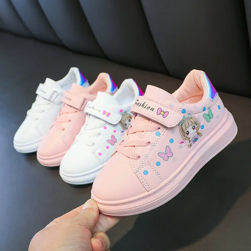 *Comfortable Spring/Autumn Casual Running Shoes Round Toe Kids Thick Sole Baby Cute Girls Fashion Cartoon Sneakers Sports Shoes
*Comfortable Spring/Autumn Casual Running Shoes Round Toe Kids Thick Sole Baby Cute Girls Fashion Cartoon Sneakers Sports Shoes
