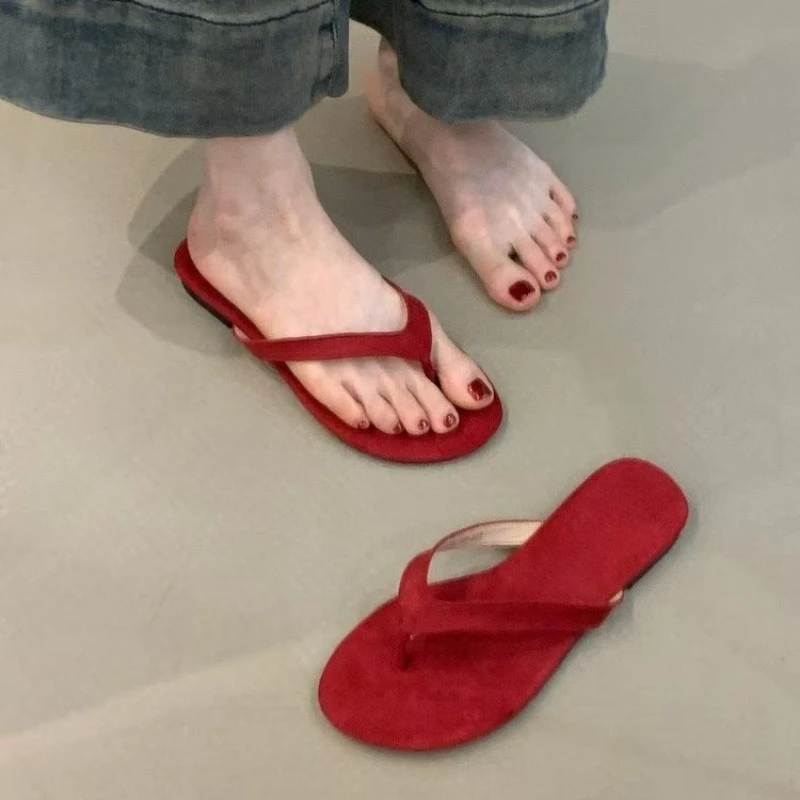 Summer Women Flat Flip Flops 2026 Fashion Solid Simple Clip Toe Soft Sole Round Toe Female Shoes Comfort Lightweight Sandals
Summer Women Flat Flip Flops 2026 Fashion Solid Simple Clip Toe Soft Sole Round Toe Female Shoes Comfort Lightweight Sandals