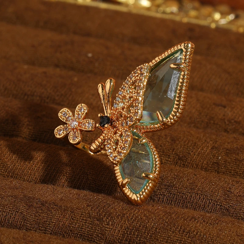  Vintage Glass Butterfly Rings Woman Rhinestone Gold Color Crystal Large Luxury Quality Jewelry Designer Wedding Party 2025
Vintage Glass Butterfly Rings Woman Rhinestone Gold Color Crystal Large Luxury Quality Jewelry Designer Wedding Party 2025