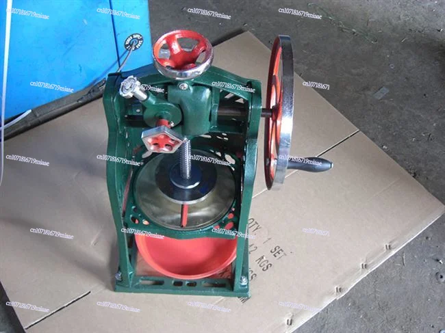 Cast Iron Manual Ice Crushers & Shavers Snow Cone Machine for Home
Cast Iron Manual Ice Crushers & Shavers Snow Cone Machine for Home