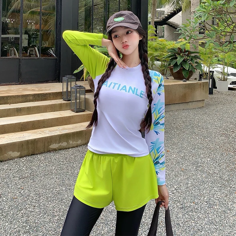 Korean Version Sun Protection Slimming Quick Drying Long Sleeved Diving Split Swimsuit Snorkeling Surfing Hot Spring Set
Korean Version Sun Protection Slimming Quick Drying Long Sleeved Diving Split Swimsuit Snorkeling Surfing Hot Spring Set