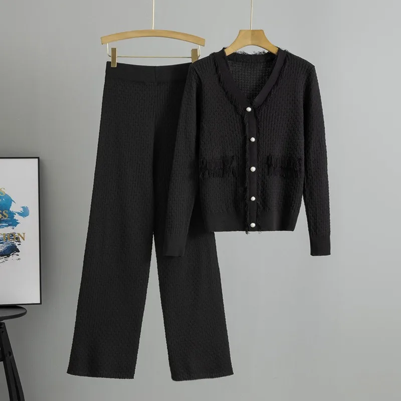 Casual Loose Solid V-neck Full Sleeve Knitted Cardigan+Elastic Waist Pants 2-piece Set Winter Women's Set New Korean Fashion Set
Casual Loose Solid V-neck Full Sleeve Knitted Cardigan+Elastic Waist Pants 2-piece Set Winter Women's Set New Korean Fashion Set