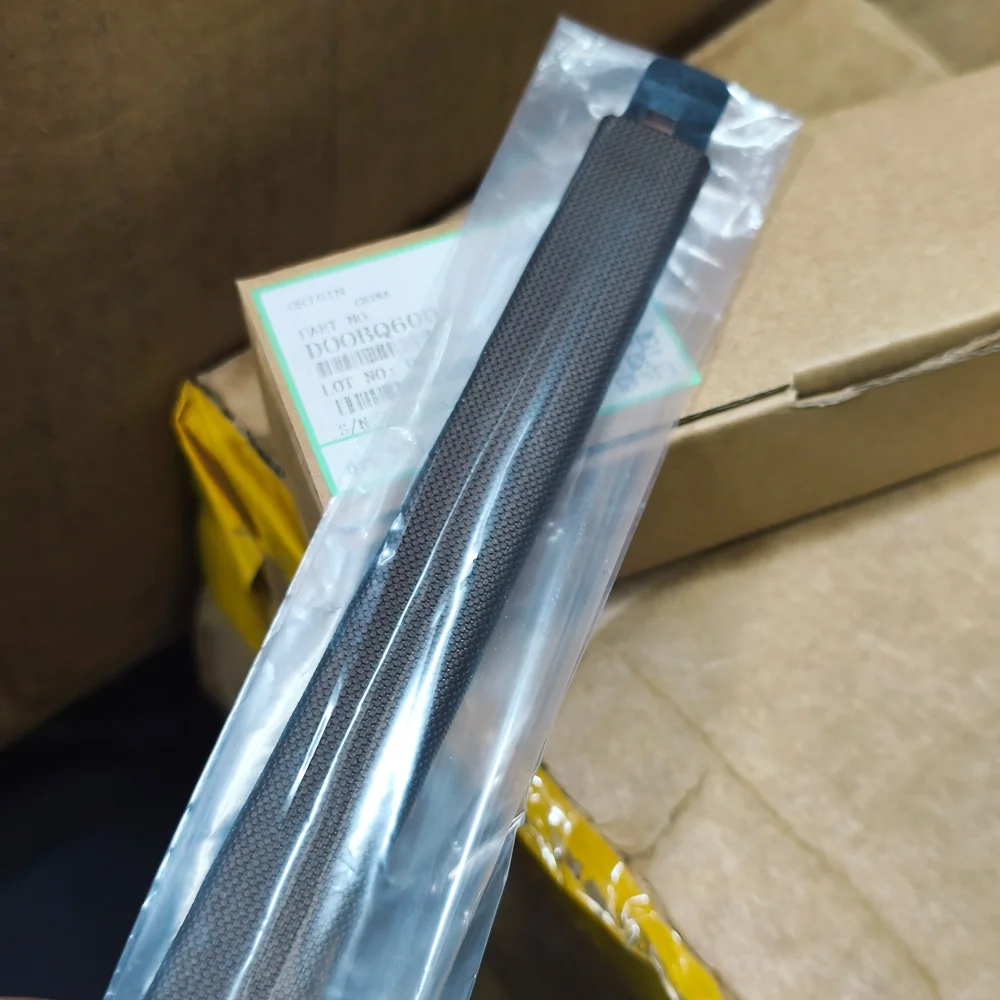 1PCS ORIGINAL Oil Application Pad for Ricoh MP2554 3054 3554 4054 5054 6054 2555 3035 3555 4055 5055 6055 Fusing Pad
1PCS ORIGINAL Oil Application Pad for Ricoh MP2554 3054 3554 4054 5054 6054 2555 3035 3555 4055 5055 6055 Fusing Pad